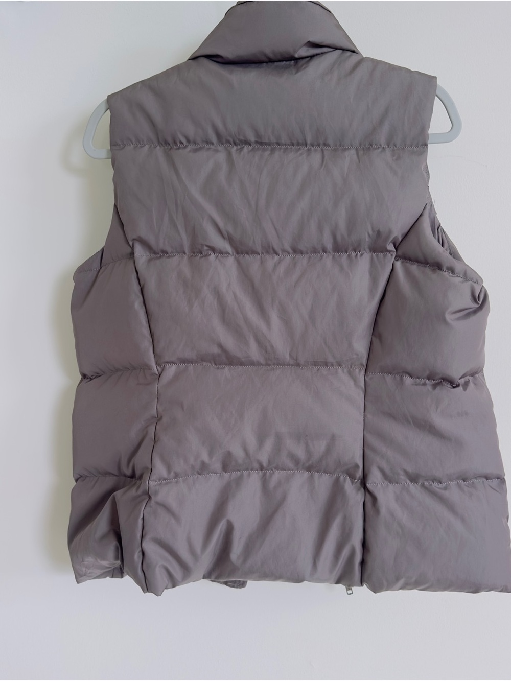 Lands' End Gray Quilted Puffer Vest - Picture 2 of 10